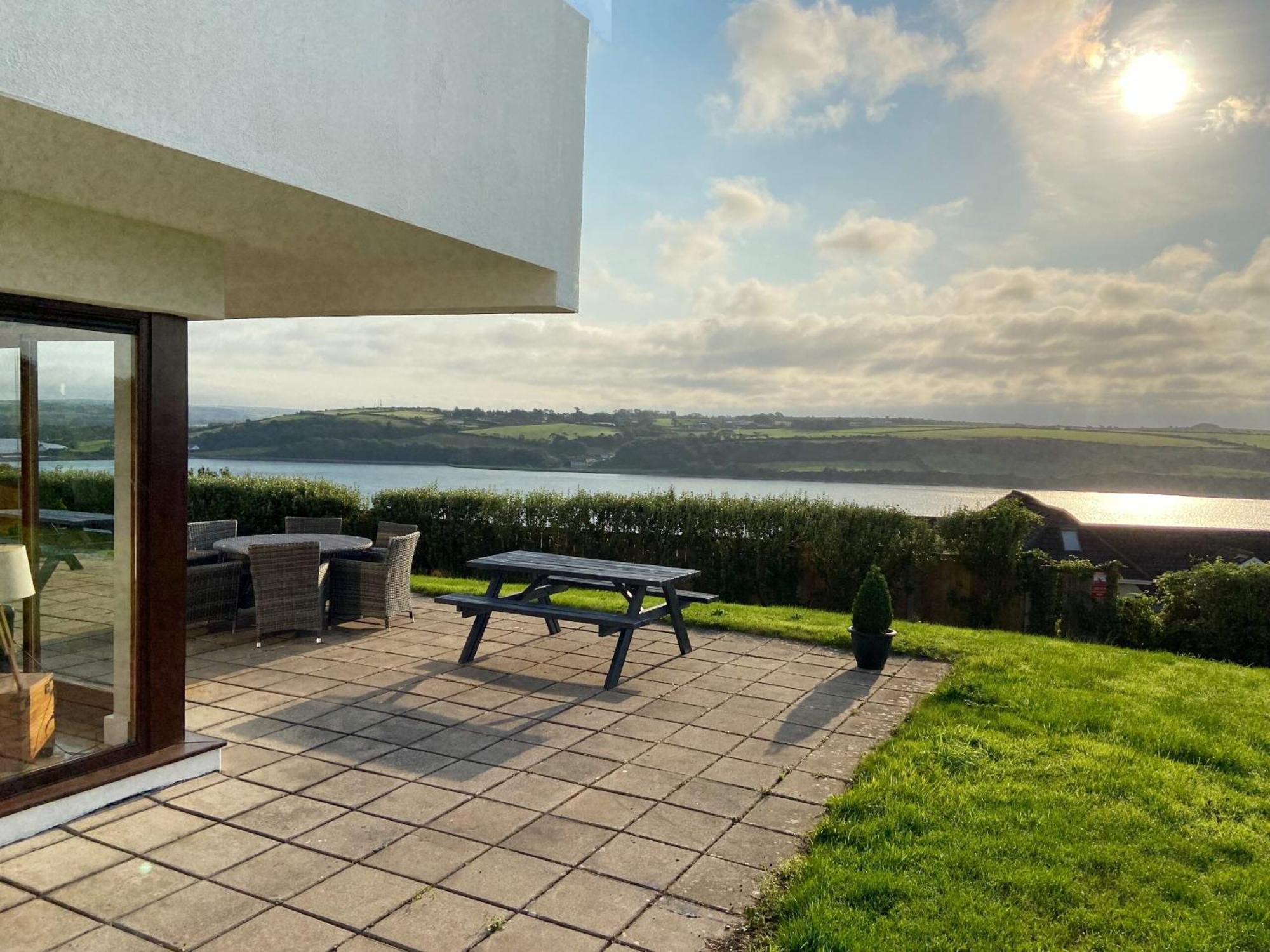Sea Haven - My Tranquil Costal Retreat - Commanding Views Villa Youghal Exterior photo